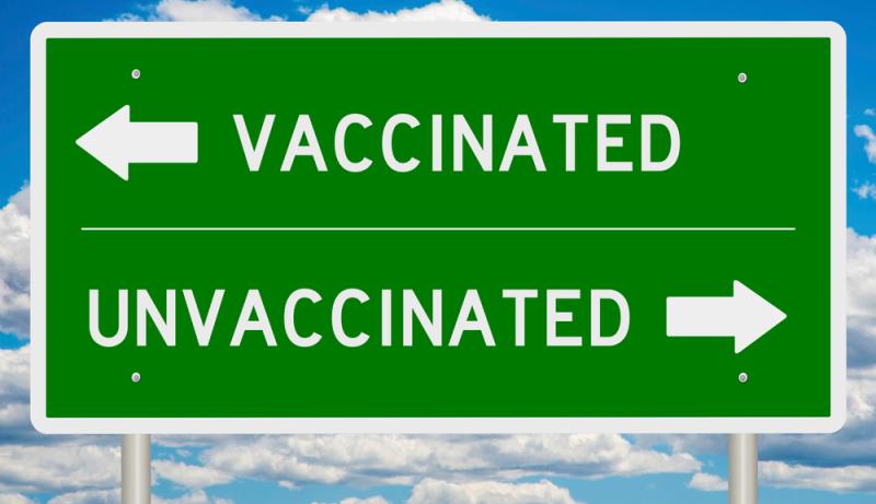 Nirmatrelvir/ritonavir reduces risk of severe COVID-19 in outpatients, regardless of vaccination status
