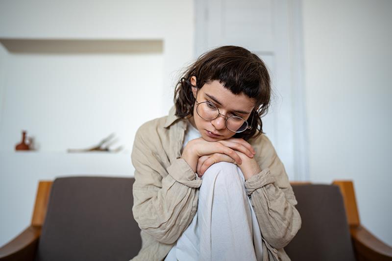 Lonely people prone to incident AF due to unhealthy behaviours