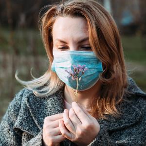 Smell, taste dysfunction among COVID-19 patients unrelated to viral load