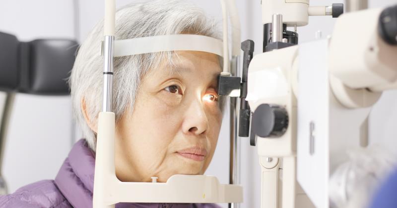 Amblyopia protective against age-related macular degeneration