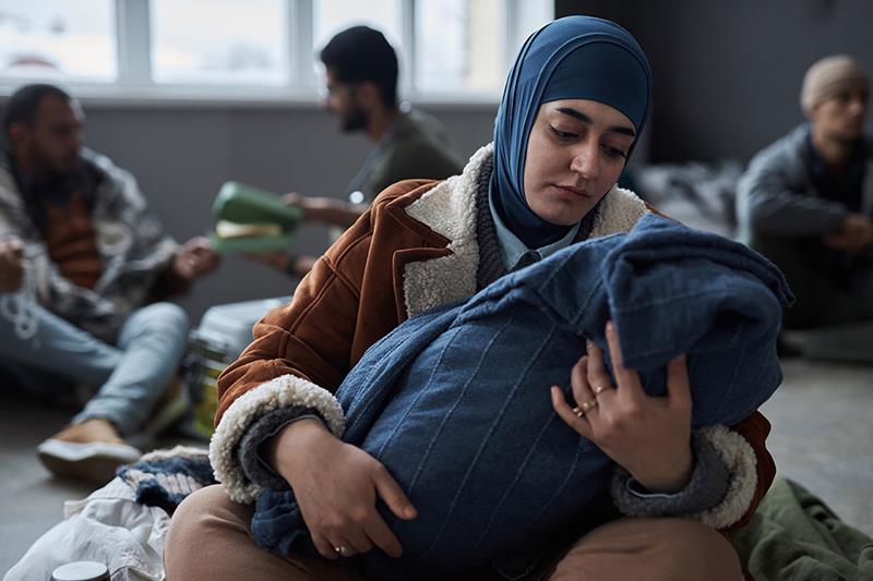 Mental health app helps refugees cope with suffering