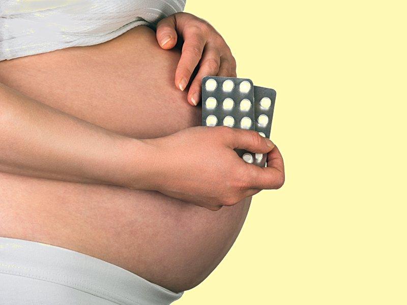 Metformin prevents excessive weight gain in obese women with gestational diabetes