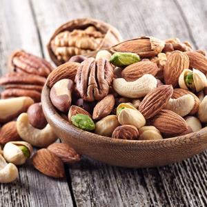 Mixed nuts improve brain insulin action in overweight/obese older adults