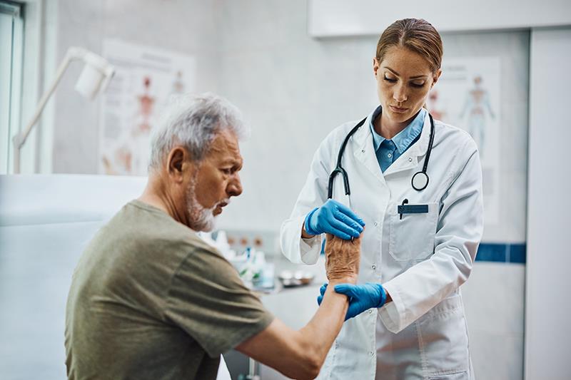 Novel JAK1 inhibitor relieves symptoms in active RA