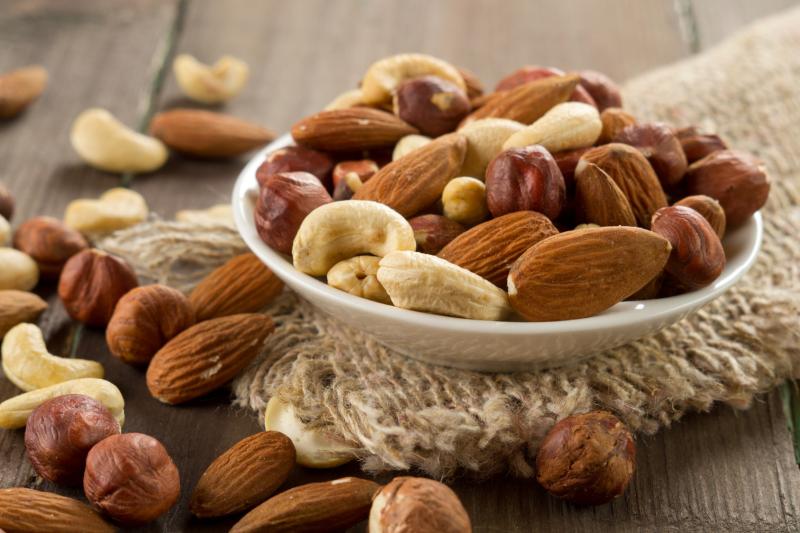 The findings only applied to patients who ate tree "nuts", e.g. almonds, walnuts, hazelnuts, cashews and pecans.