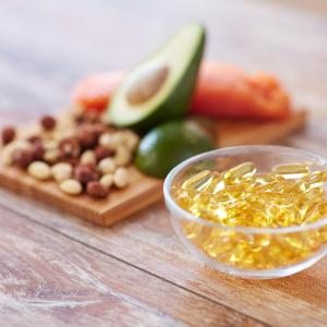 Omega-3 fatty acids confer no protective effect against dry eye disease