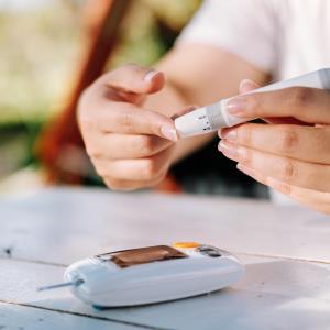 Surrogate markers for insulin resistance help predict hypertension, hyperuricaemia