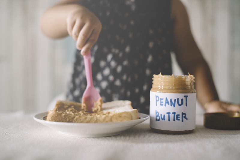 Oral, on-the-skin immunotherapies show promise against peanut allergy in children