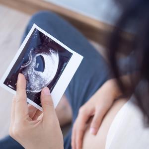 Plasma kisspeptin portends risk of pregnancy loss