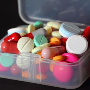 Prescription meds tied to nutritional status in CKD