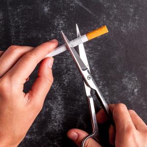 Preop smoking ups postop complications for cancer surgery patients