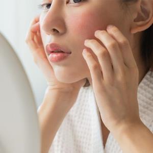 Psoriasis control maintained with less frequent guselkumab dosing