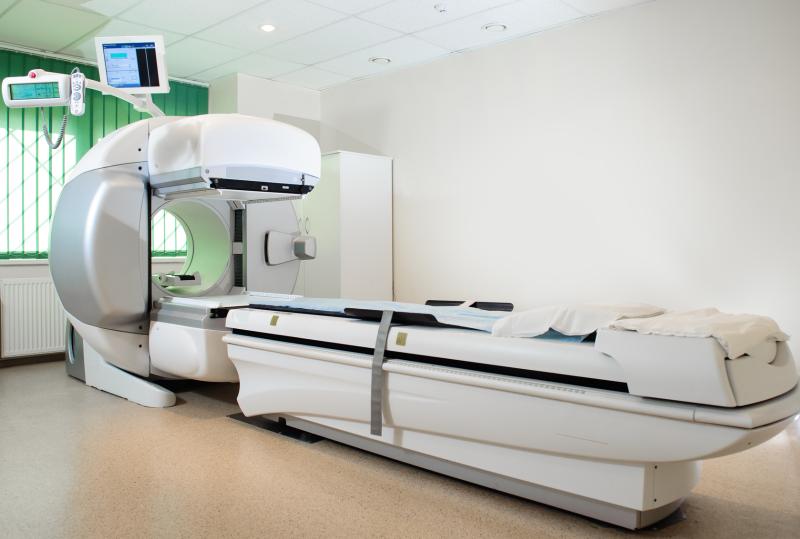 Radiotherapy improves outcomes in anal margin cancer