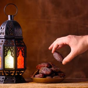 Instead of being spontaneous, a regular habit is important for restful sleep during Ramadan.