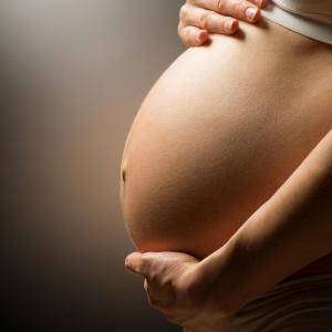 Expectant moms with low vitamin D levels at risk of miscarriage