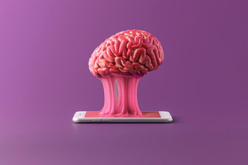 Smartphone overuse tied to adverse mental health outcomes, SG survey says