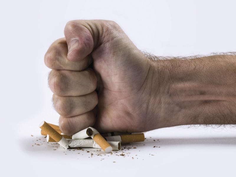 Distance-based strategy cuts smoking in cancer survivors