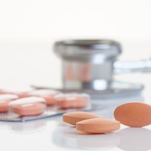 Statins tied to adverse events, but risk does not outweigh benefits in preventing CVD