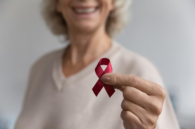 Switching to B/F/TAF combo maintains viral suppression in elderly with HIV