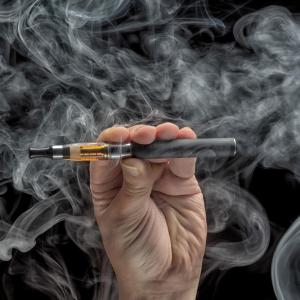 Vaping tied to chronic stress, poor QoL in young adults