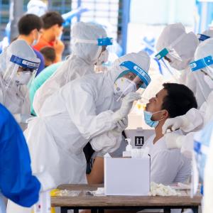 Social protection must include essential workers during pandemic: study