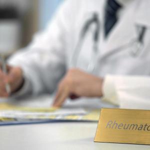 Long-term methotrexate therapy may be discontinued in stable RA patients