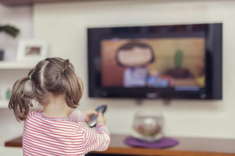 TV habits in childhood may impact metabolic health in mid-adulthood