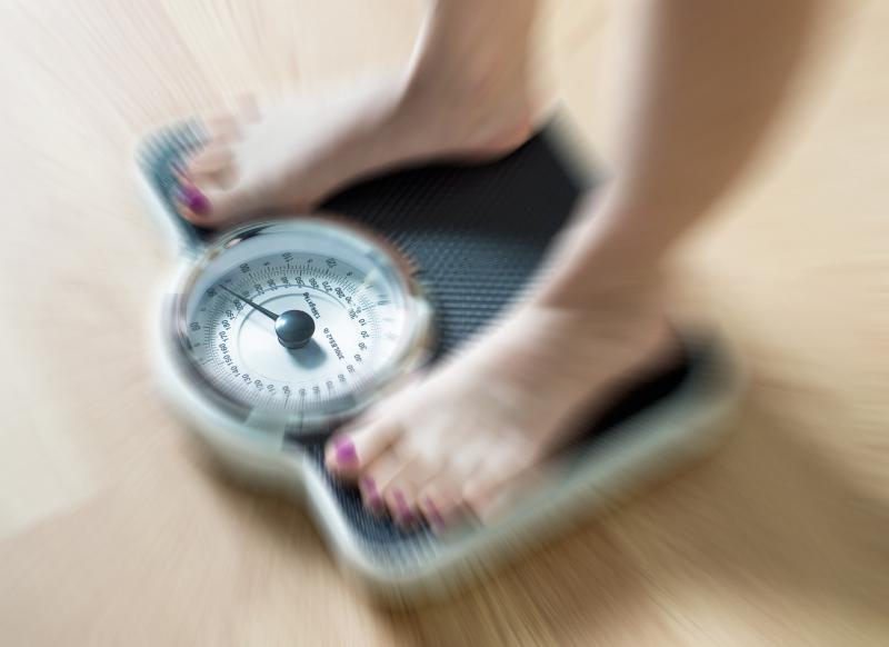 Study shows that underweight women may be at a higher risk of experiencing early menopause.