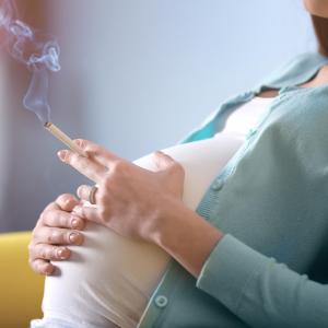 Vitamin C supplementation in pregnant smokers boosts offspring’s respiratory health