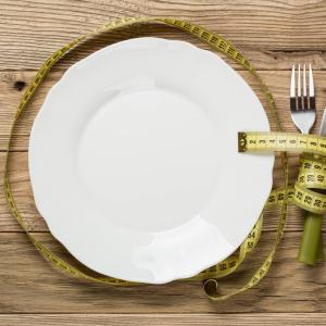 Intermittent fasting reduces weight, fat mass in overweight, obese people