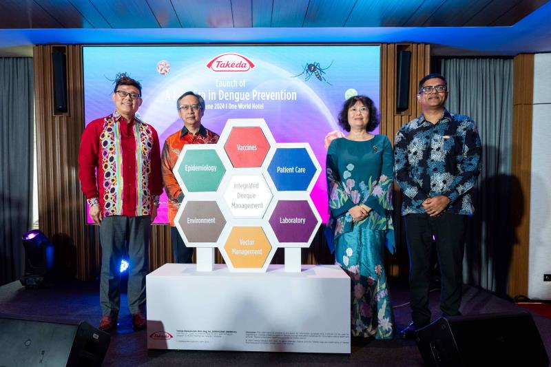(From left) Dr Goh Choo Beng, Professor Datuk Dr Zulkifli Ismail, Dr Lynette Moey, Country General Manager, Takeda Malaysia & Singapore, and Sony Paul, Vaccine Franchise Head, Takeda Malaysia & Singapore, at the launch of Takeda’s dengue vaccine in Malaysia.