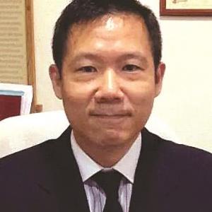 Dr. Yoon Kam Hon